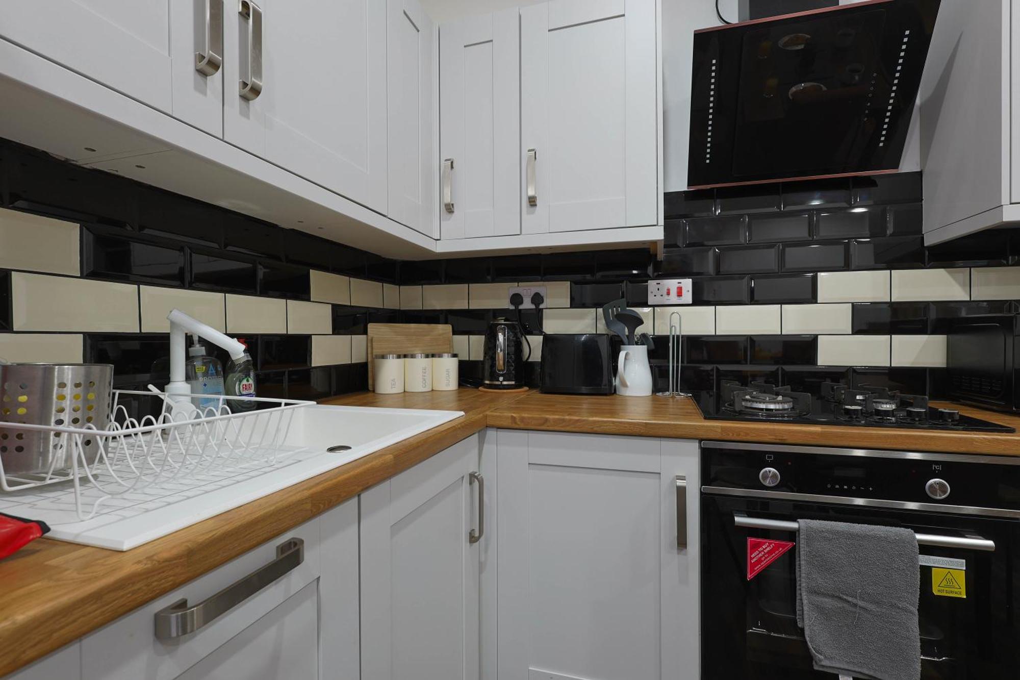 Stylish Apartment In City Centre - Walk Everywhere Cardiff Exteriör bild