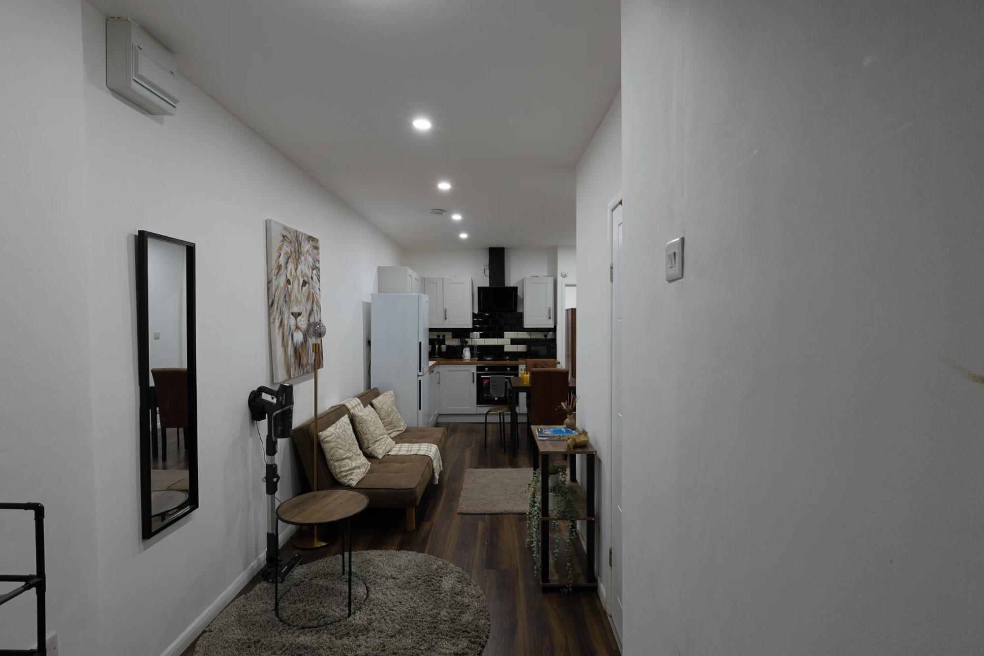 Stylish Apartment In City Centre - Walk Everywhere Cardiff Exteriör bild