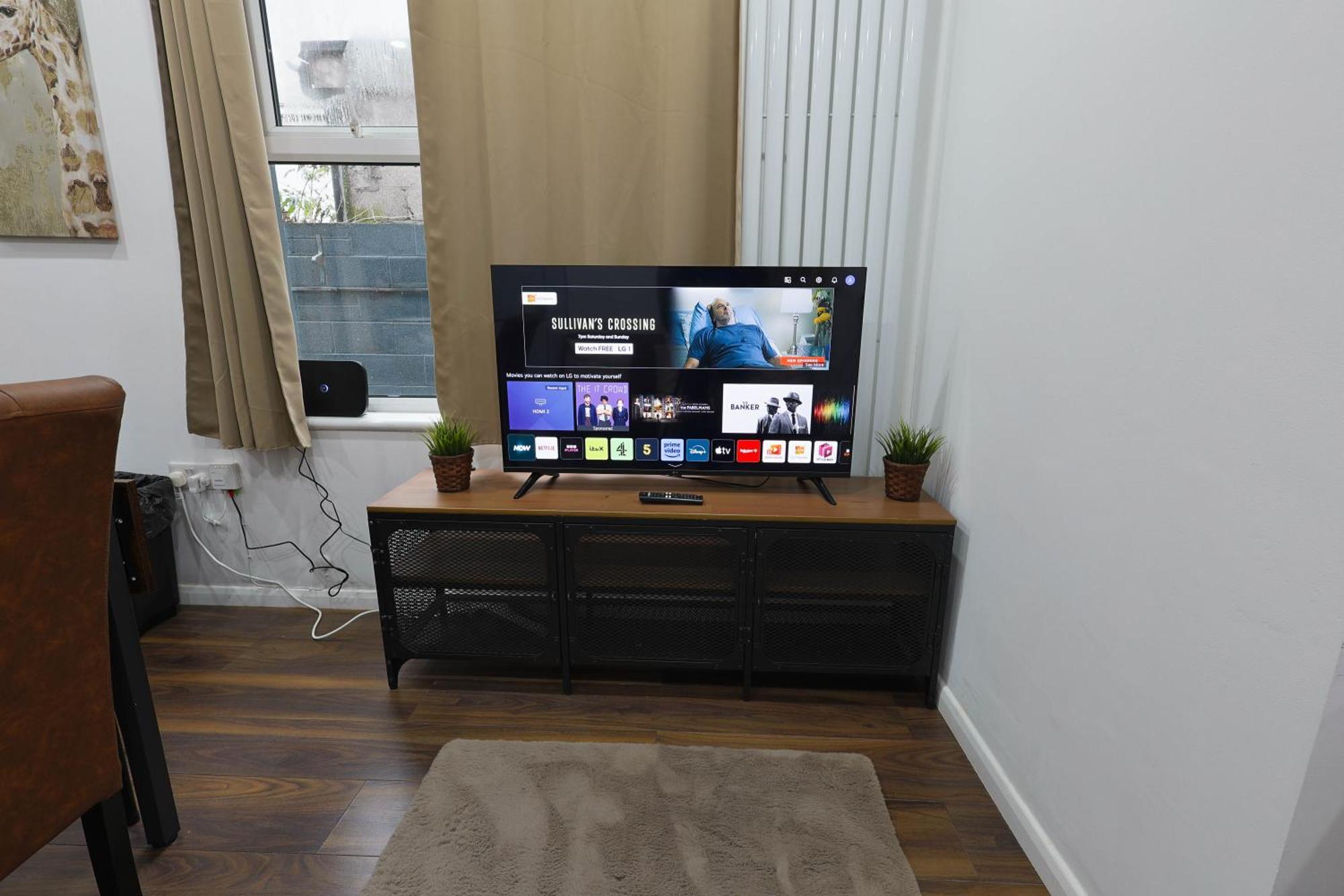 Stylish Apartment In City Centre - Walk Everywhere Cardiff Exteriör bild